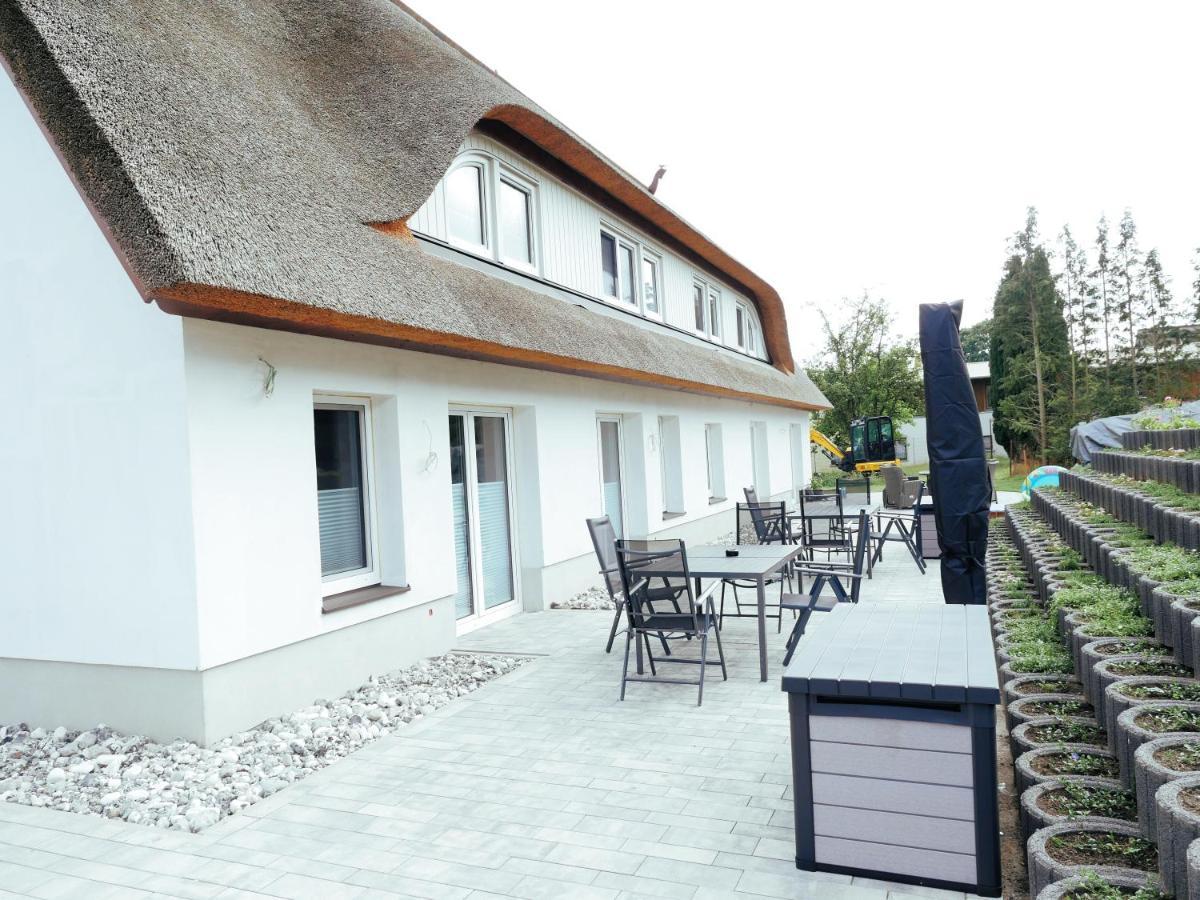 Ferienwohnungen Am Reiterhof Sallenthin Neu Sallenthin Exterior foto